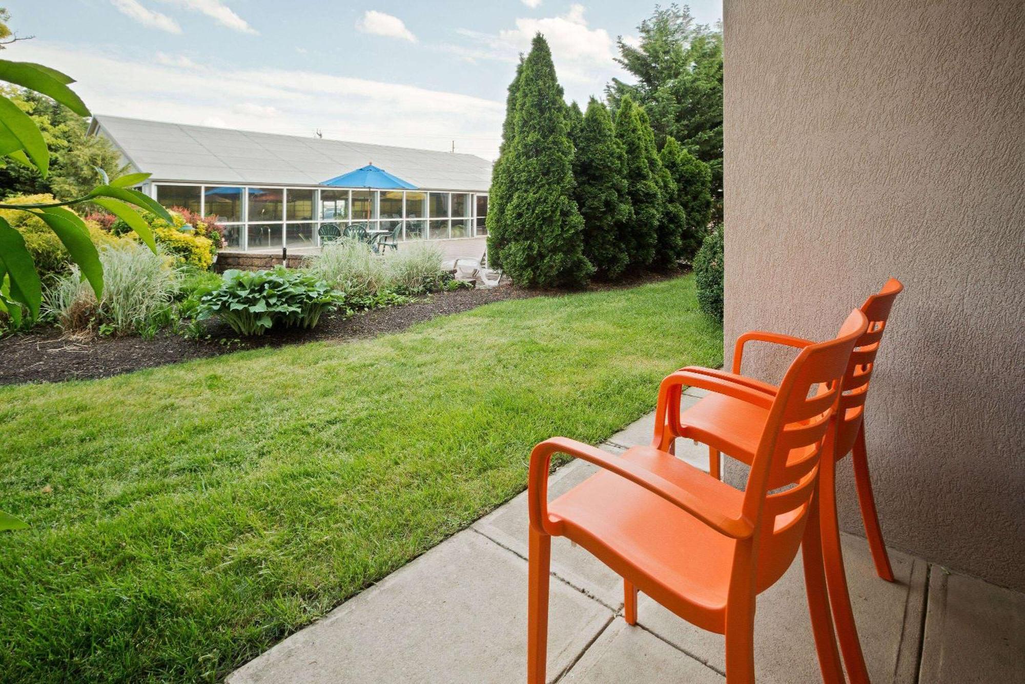Howard Johnson By Wyndham Toms River Esterno foto